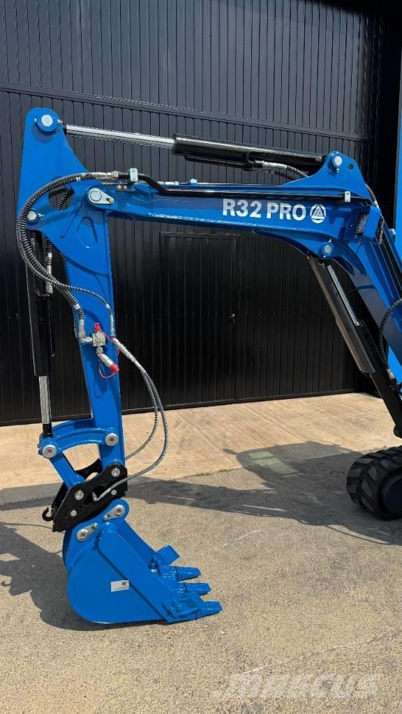 Rippa R32 PRO Mini Escavadoras <7t