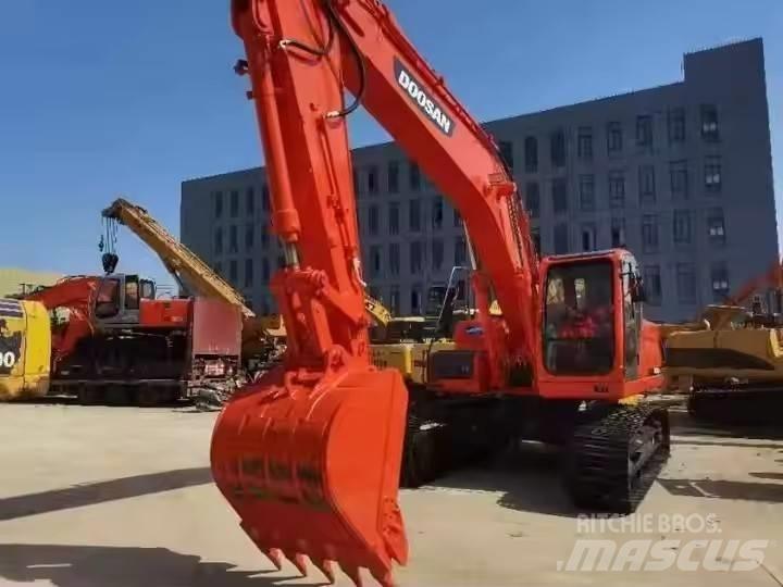 Doosan DX225LC Escavadoras de rastos