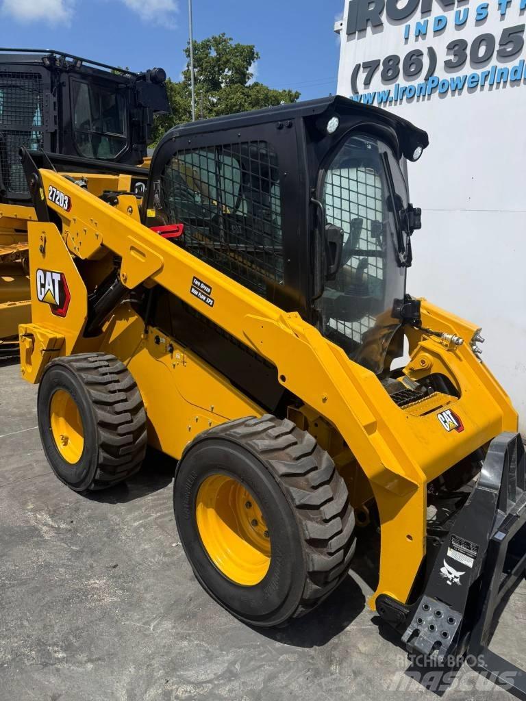 CAT 272D3 Carregadoras de direcção deslizante