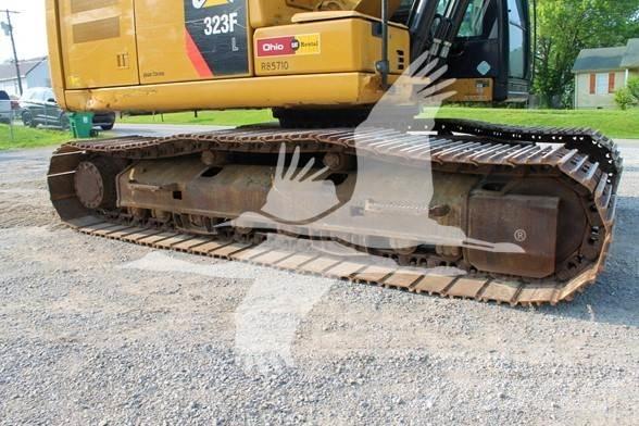 CAT 323FL Escavadoras de rastos