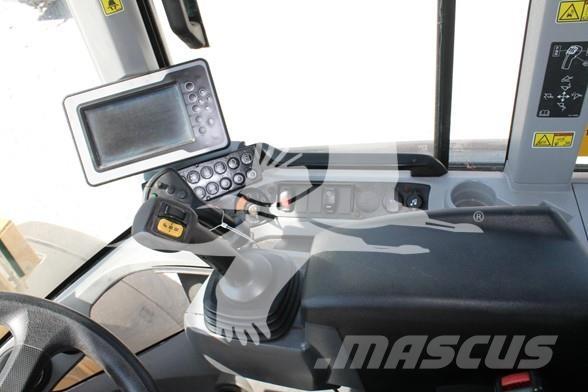 CAT 938M Pás carregadoras de rodas