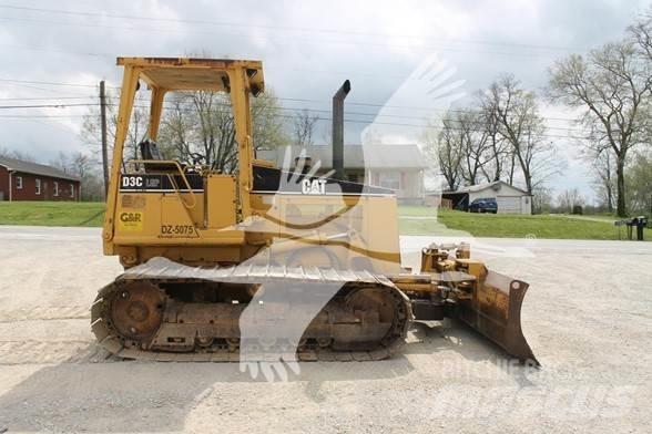 CAT D3C III Dozers - Tratores rastos