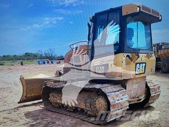 CAT D5K2 LGP Dozers - Tratores rastos