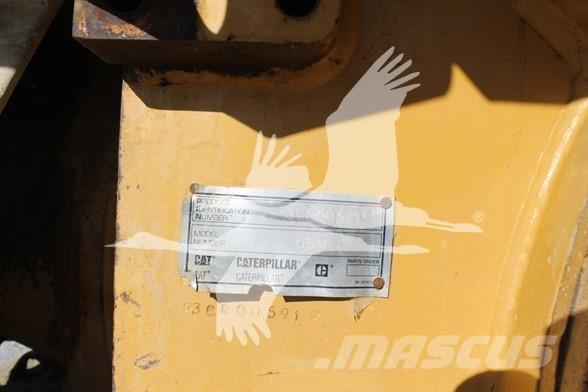 CAT D5M LGP Dozers - Tratores rastos