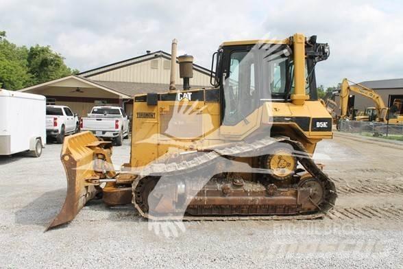 CAT D5M XL Dozers - Tratores rastos