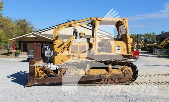 CAT D6D Dozers - Tratores rastos
