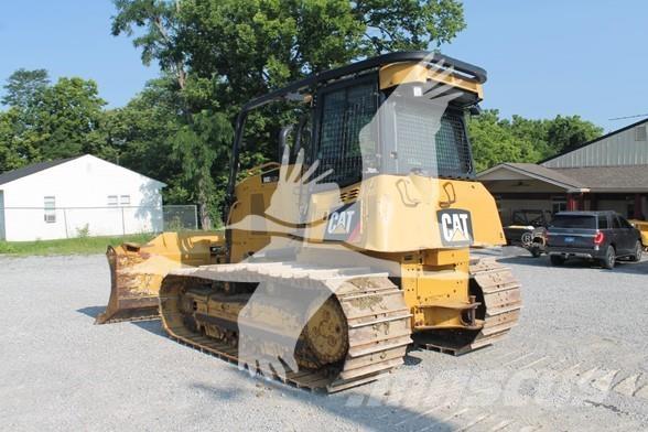 CAT D6K2 LGP Dozers - Tratores rastos
