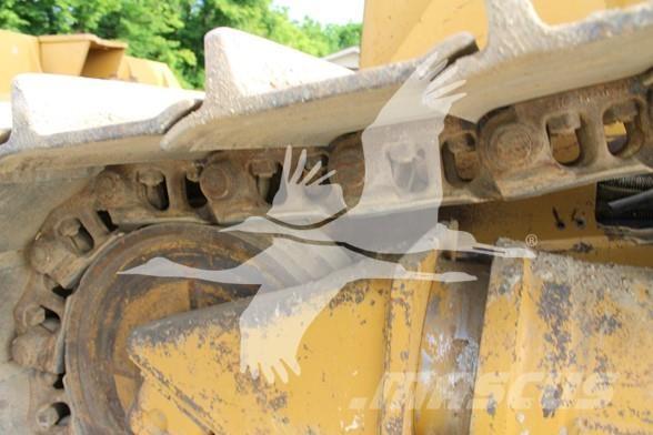 CAT D6N LGP Dozers - Tratores rastos