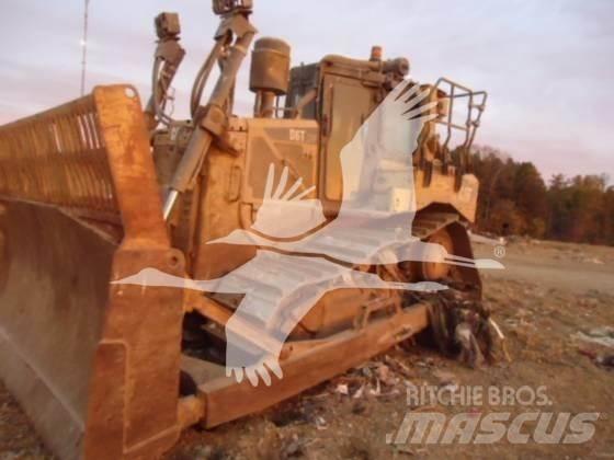 CAT D6T Dozers - Tratores rastos