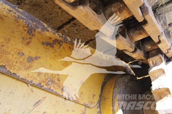 CAT D6T XL Dozers - Tratores rastos