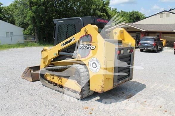 Yanmar T210-1 Carregadoras de direcção deslizante