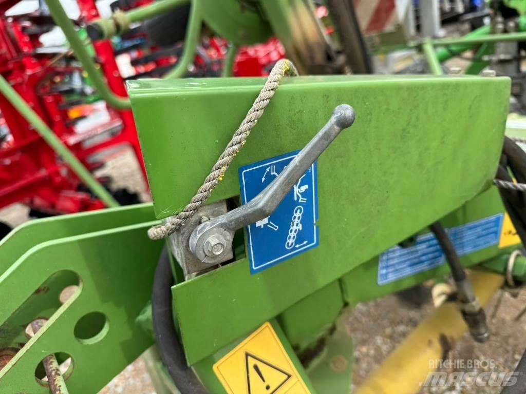 Krone KW672/6 Ancinho virador