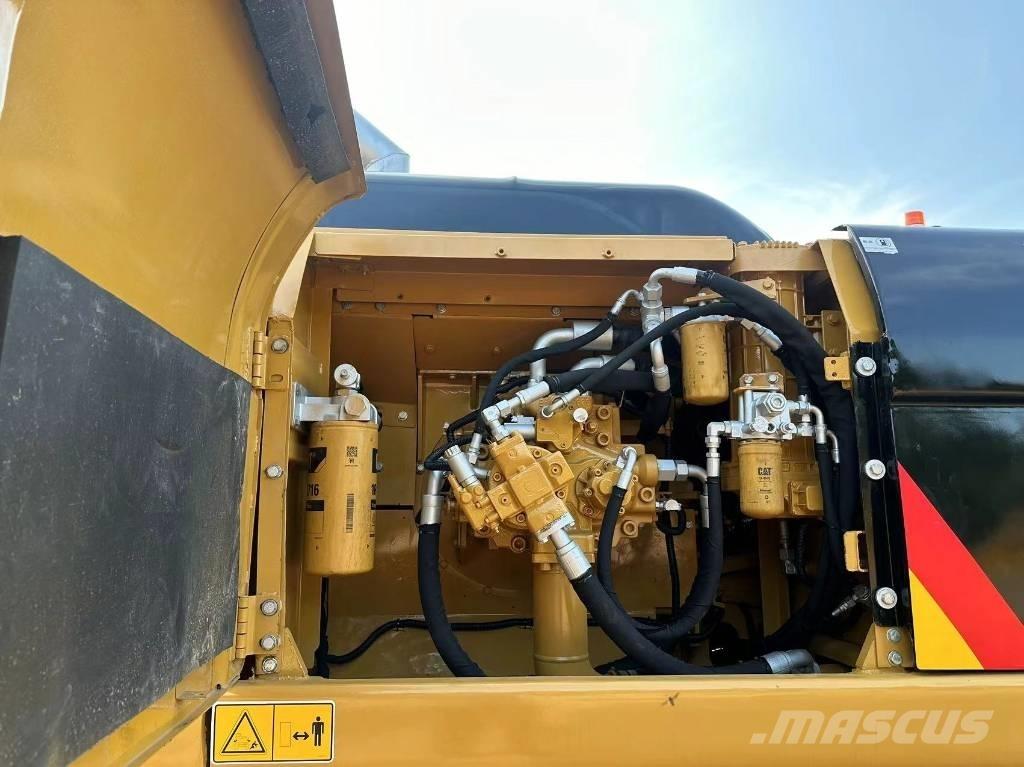 CAT 330D Escavadoras de rastos