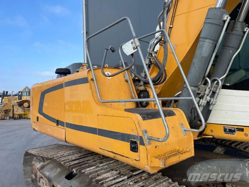 Liebherr R922 SLC Escavadoras de rastos