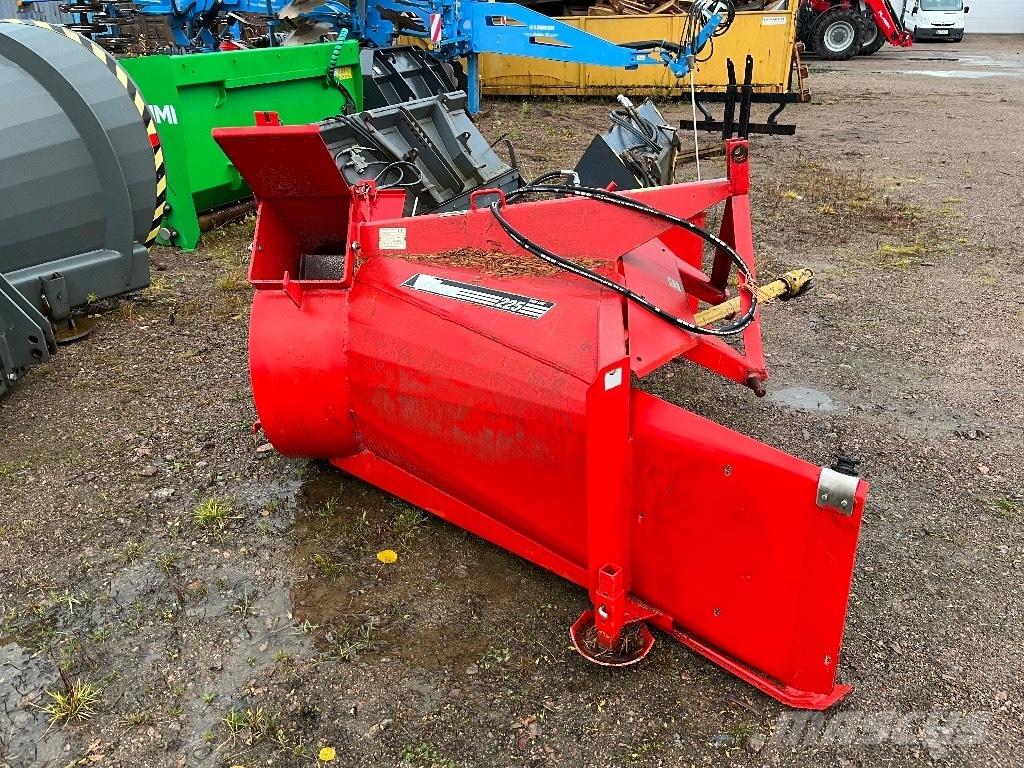 Esko 225 Lançadores de neve