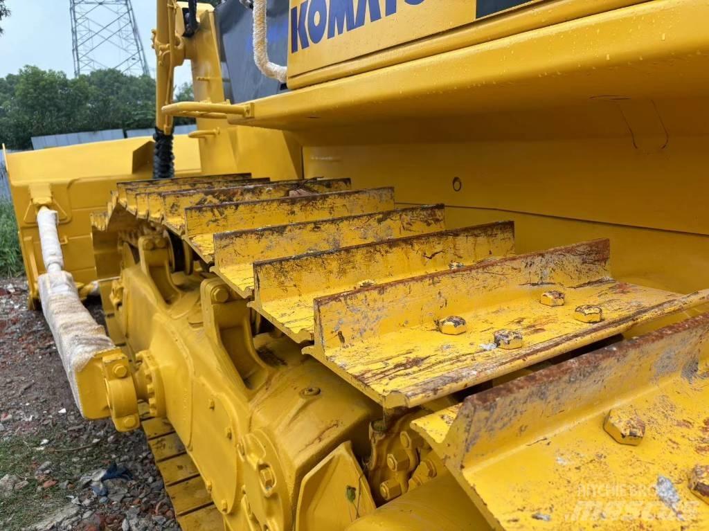Komatsu D 85 E-12 Dozers - Tratores rastos