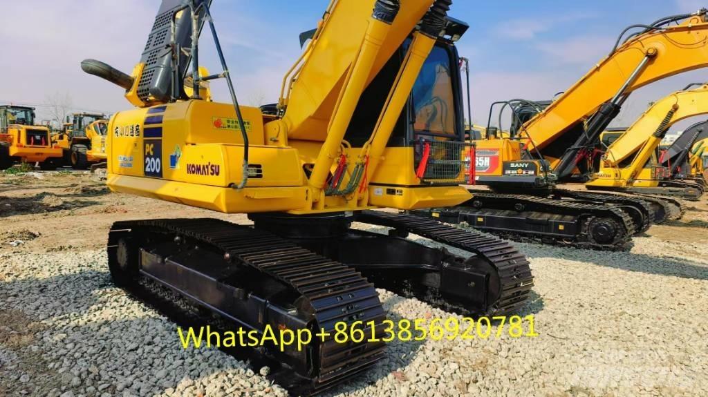 Komatsu PC 200-8 Escavadoras Midi 7t - 12t