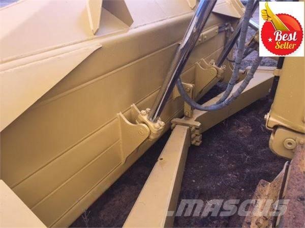 CAT D 6 R Dozers - Tratores rastos