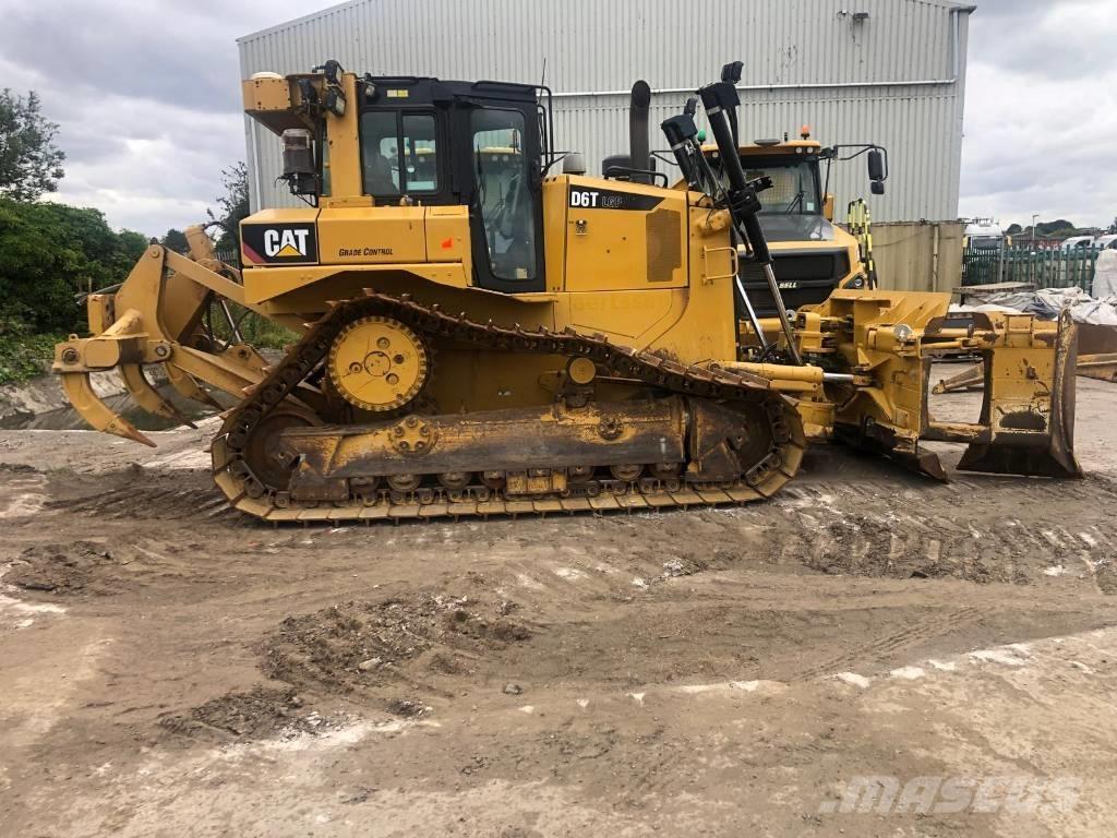 CAT D 6 T LGP Dozers - Tratores rastos