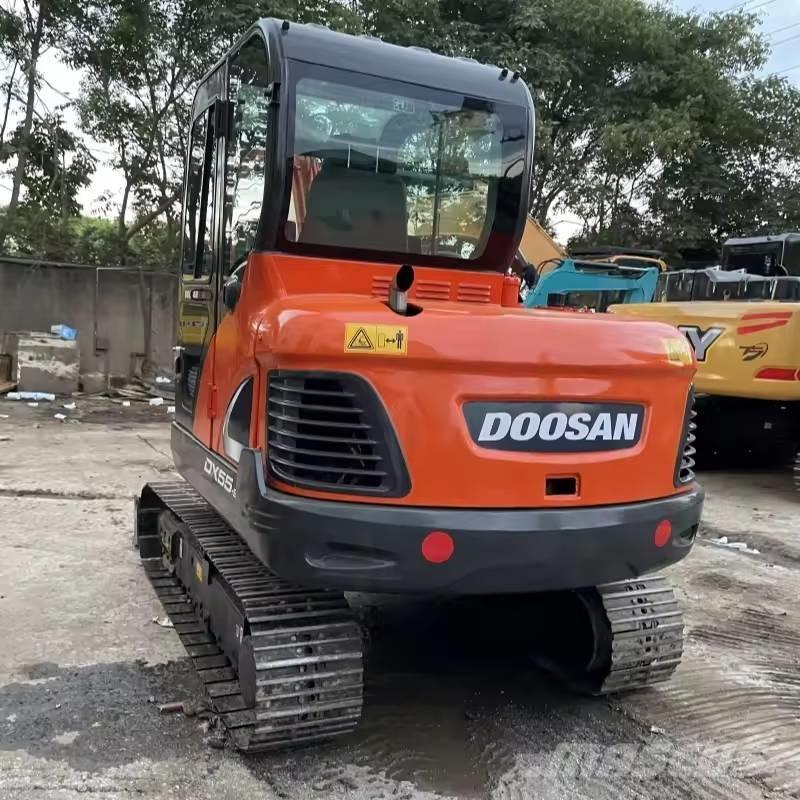 Doosan DX55-9C Mini Escavadoras <7t