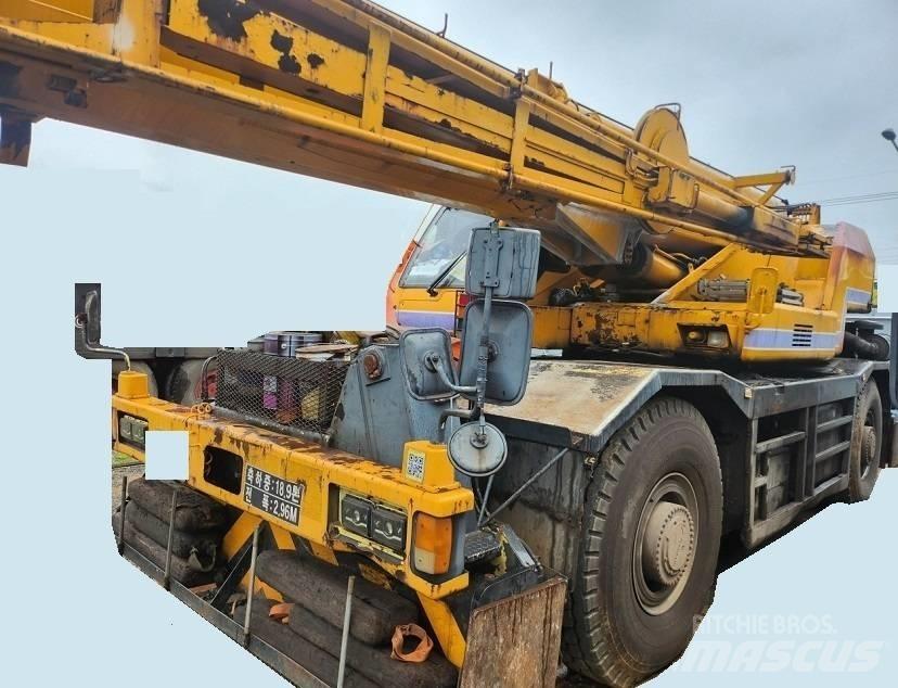 Tadano TR500M-3 Gruas Fora-de-estrada