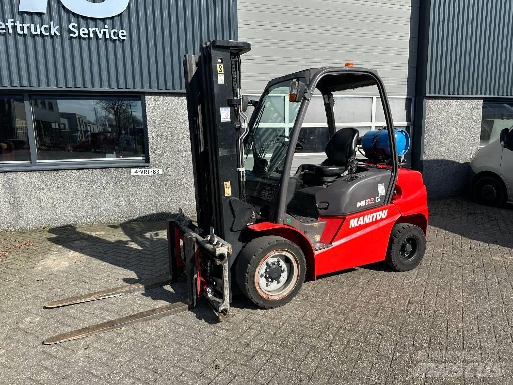 Manitou MI 35 G Empilhadores a gás