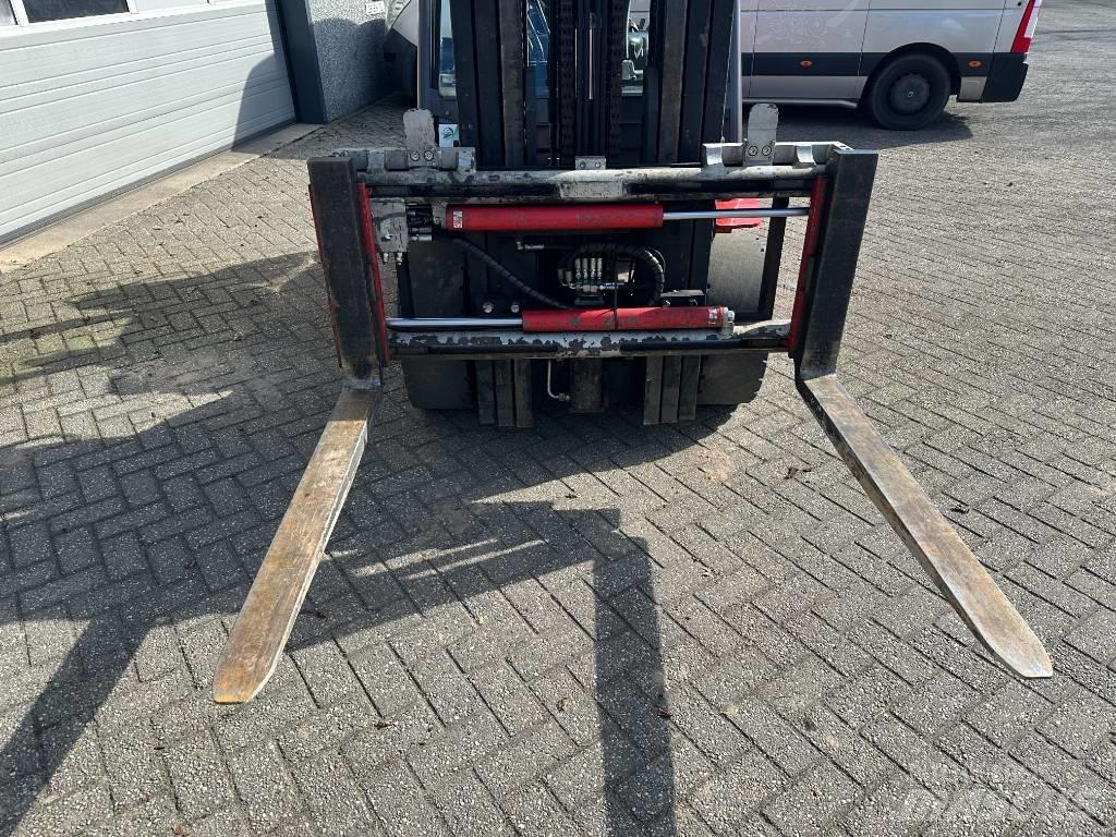 Manitou MI 35 G Empilhadores a gás