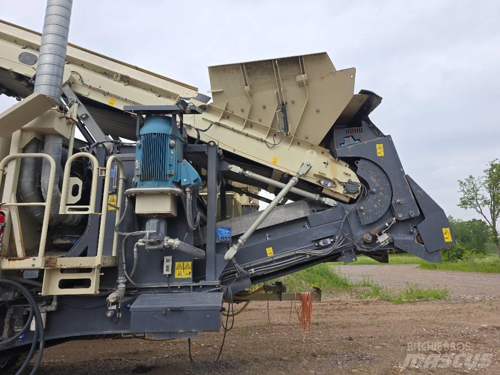 Metso LT 330D Britadores móveis