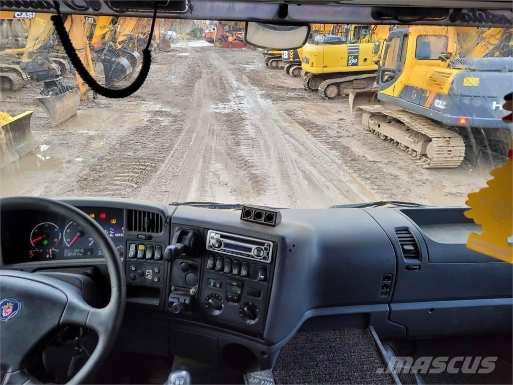 Scania R420 8x4 Camiões multibenne