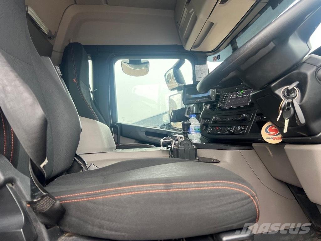 Scania P450 XT Camiões basculantes