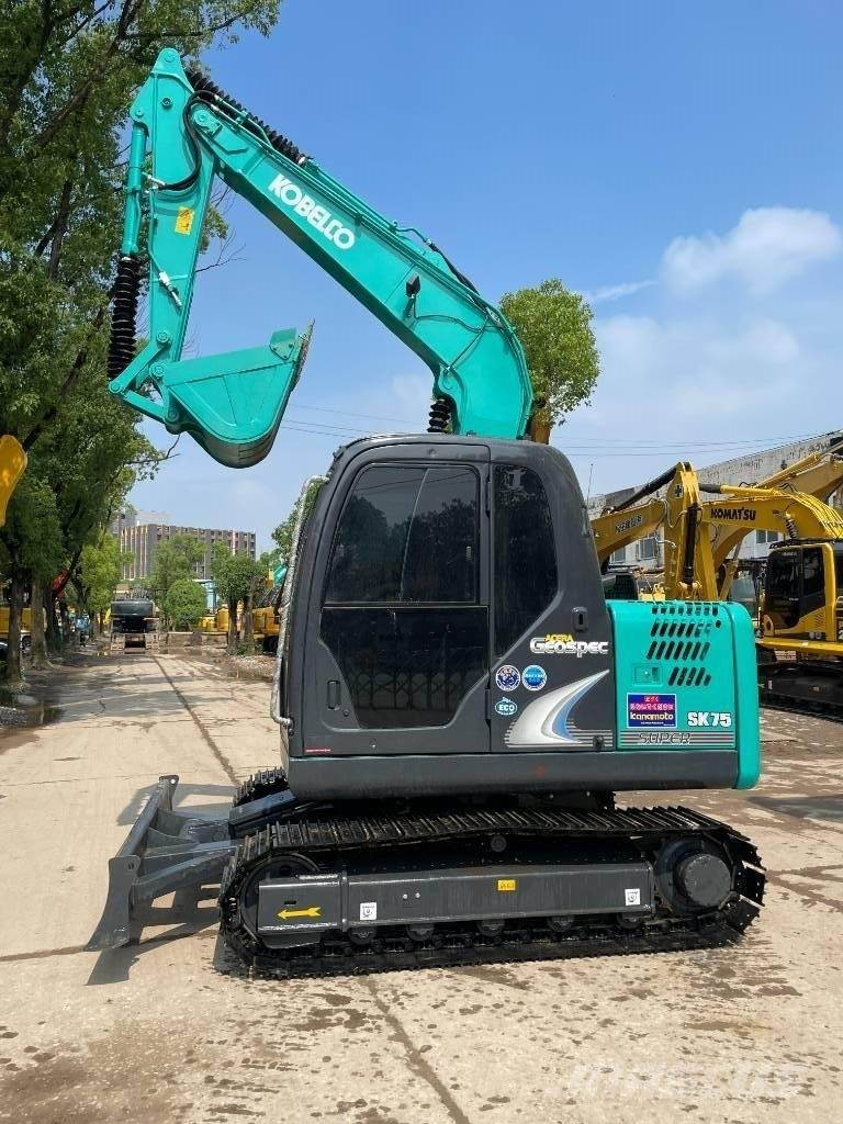 Kobelco SK 75 Mini Escavadoras <7t