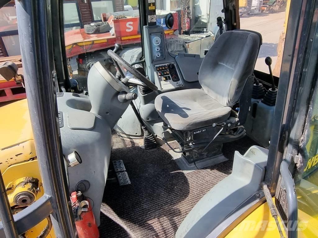 Komatsu WB 93 S-5EO Retroescavadoras