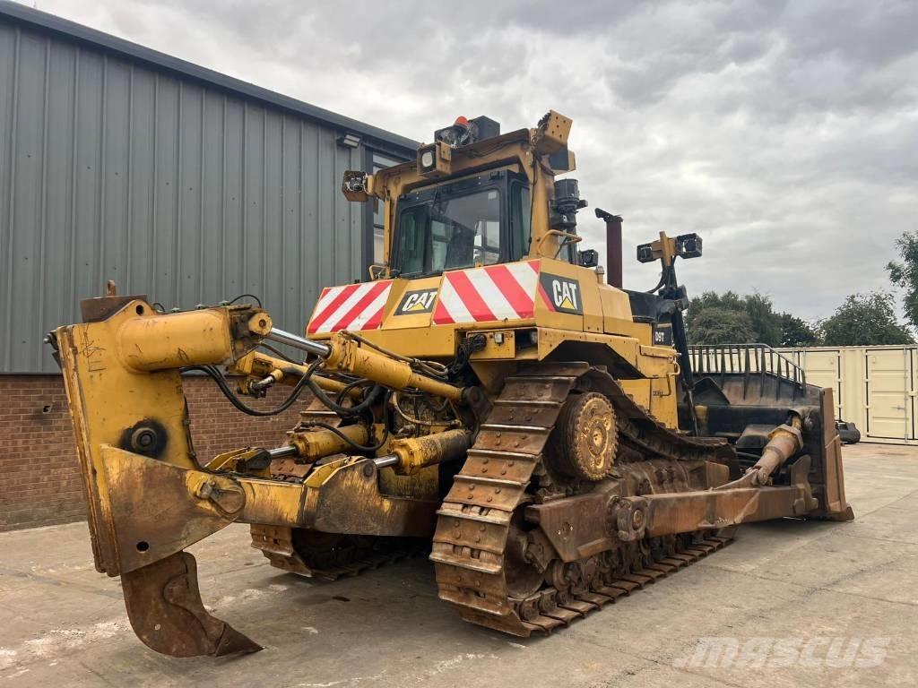 CAT D 9 T Dozers - Tratores rastos