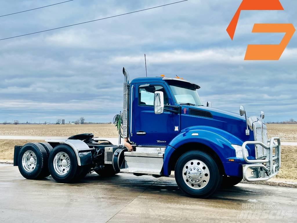 Kenworth T 880 Tractores (camiões)