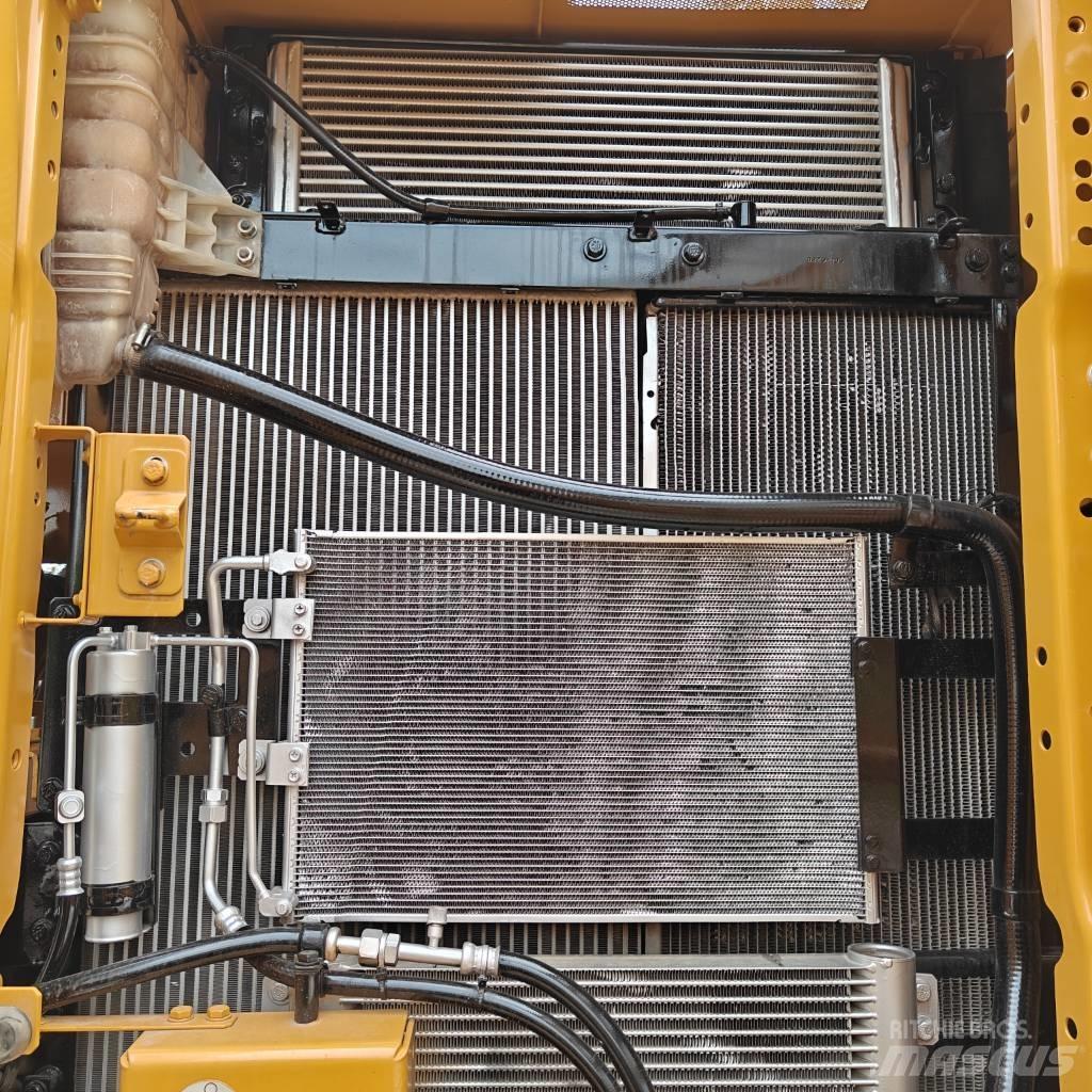 CAT 320 Escavadoras de rastos