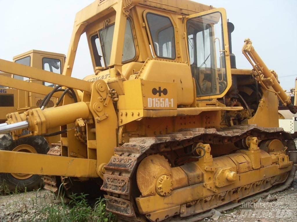 Komatsu d155a-1 Dozers - Tratores rastos