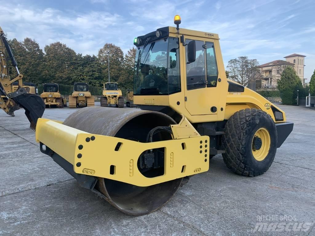 Bomag BW 213 D H-4 Cilindros Compactadores monocilíndricos