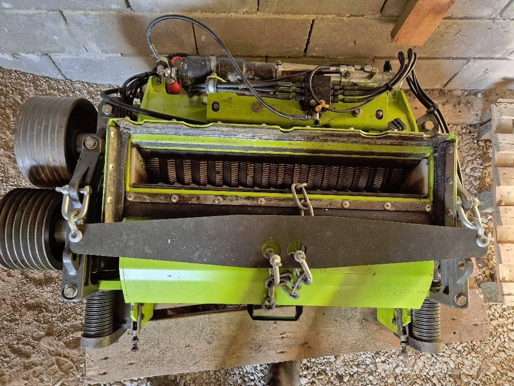 CLAAS Jaguar 960 4WD Forrageiras auto-propulsionadas