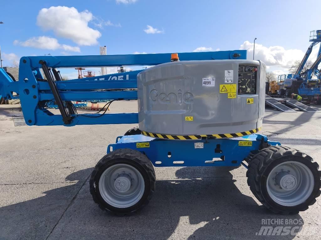 Genie Z 45/25 J RT Elevadores braços articulados