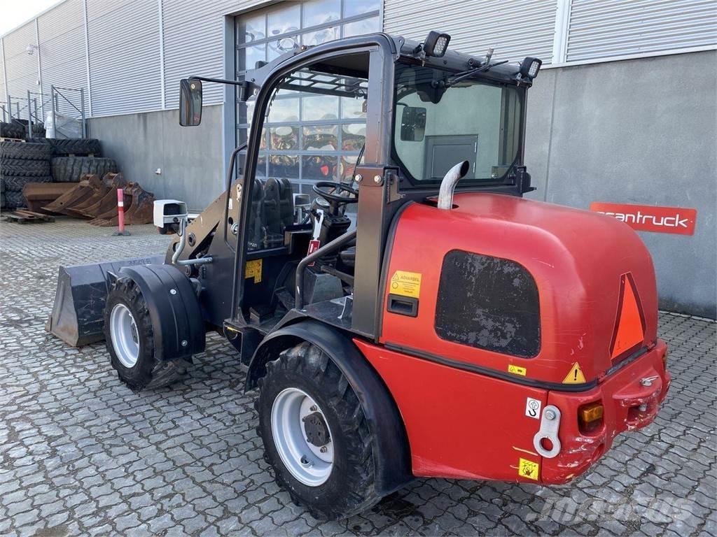 Weidemann 2070 Carregadora multifunções