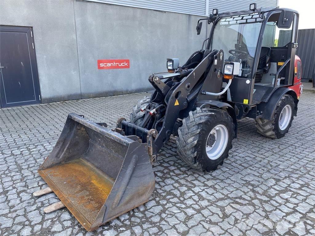 Weidemann 2070 Carregadora multifunções