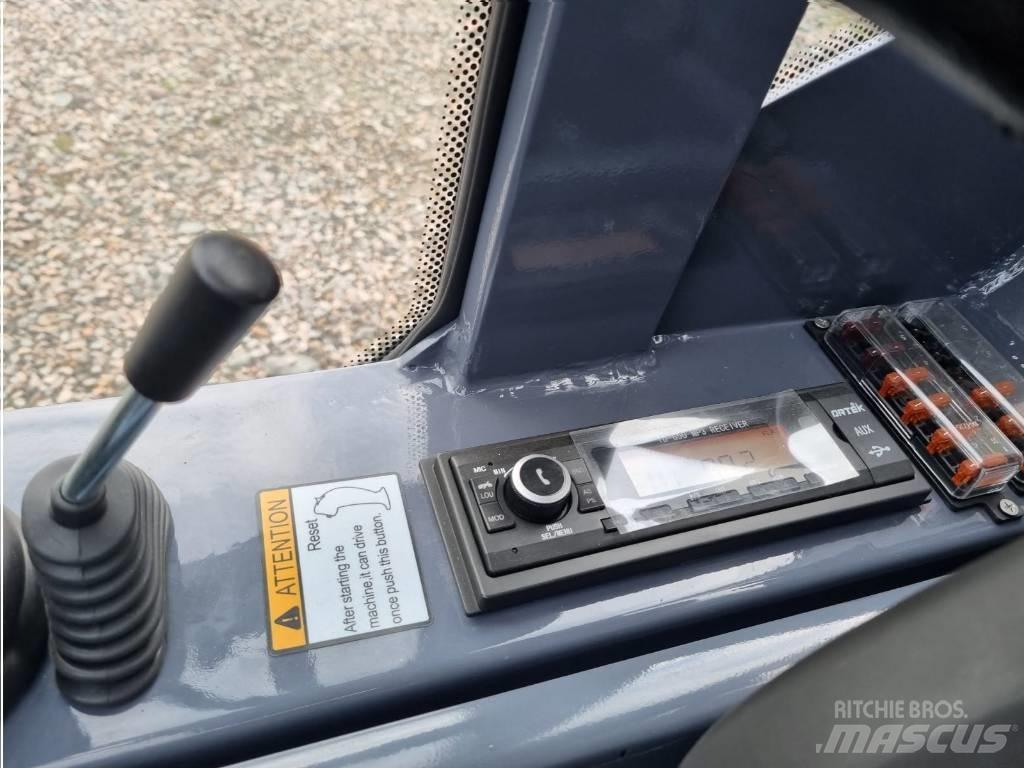 VM Loader 1026 LXC Mini carregadoras