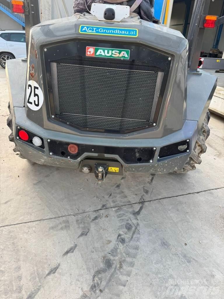 Ausa D 601 Dumpers de obras