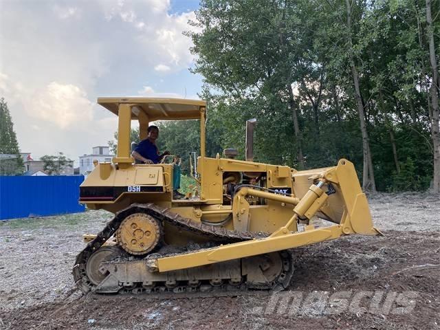 CAT D5H Dozers - Tratores rastos