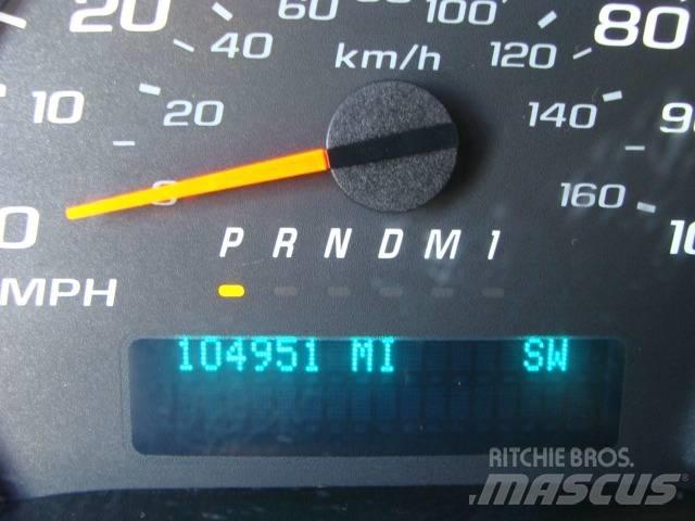 Chevrolet G3500 Carrinhas de caixa fechada