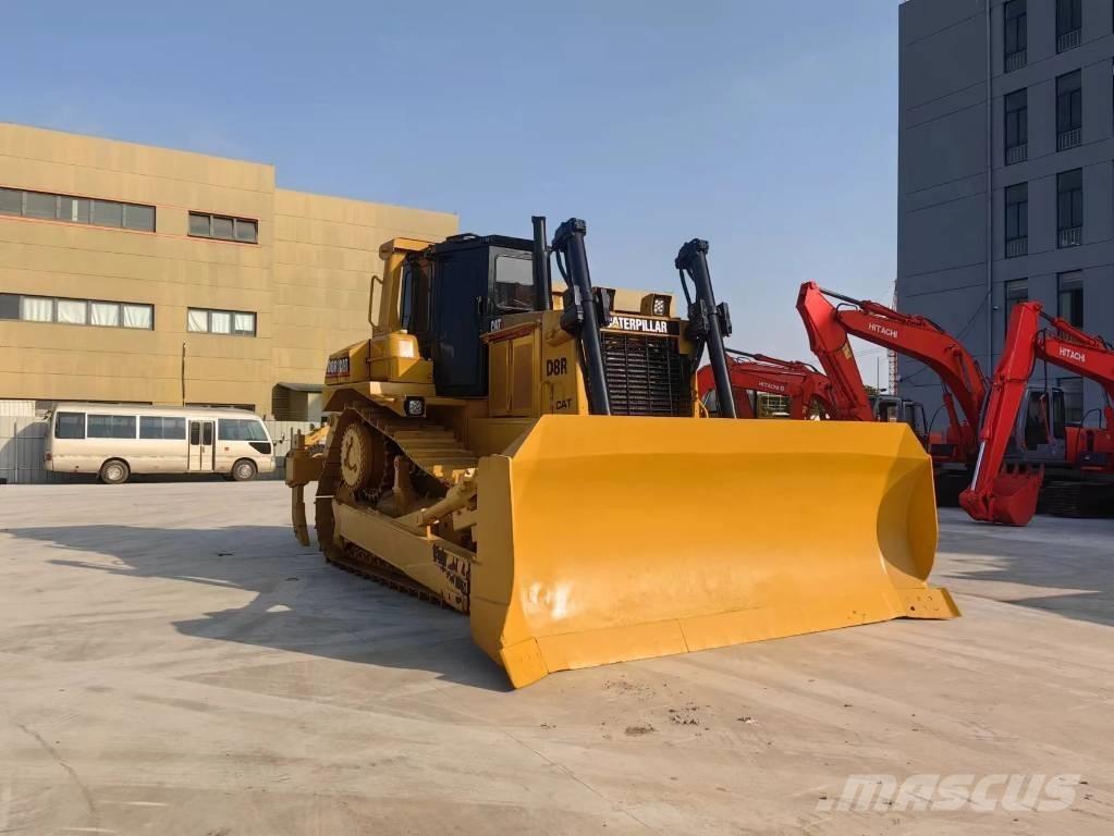CAT D8R Dozers - Tratores rastos