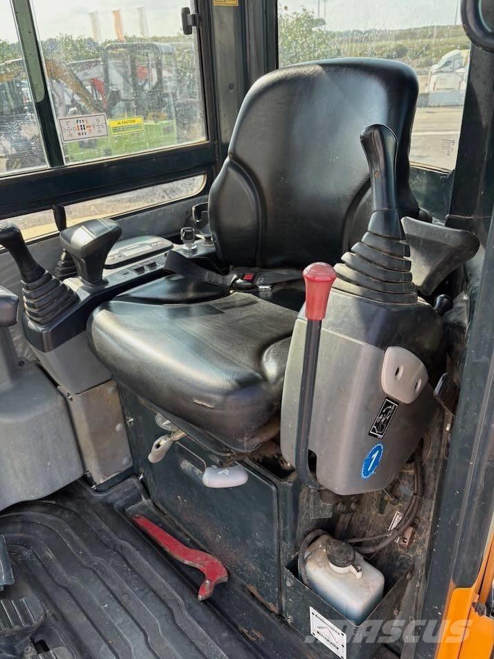Hyundai R25Z-9 AK Mini Escavadoras <7t