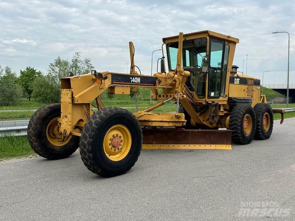 CAT 140H Motoniveladoras