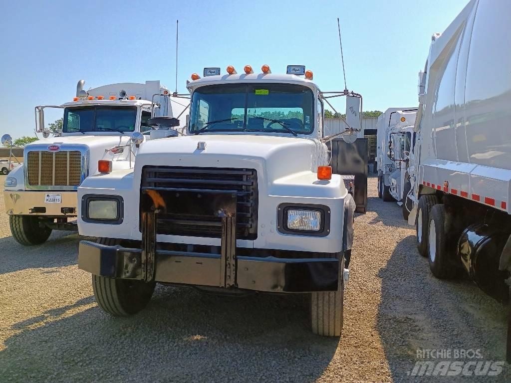 Mack RD 688 S Camiões de lixo