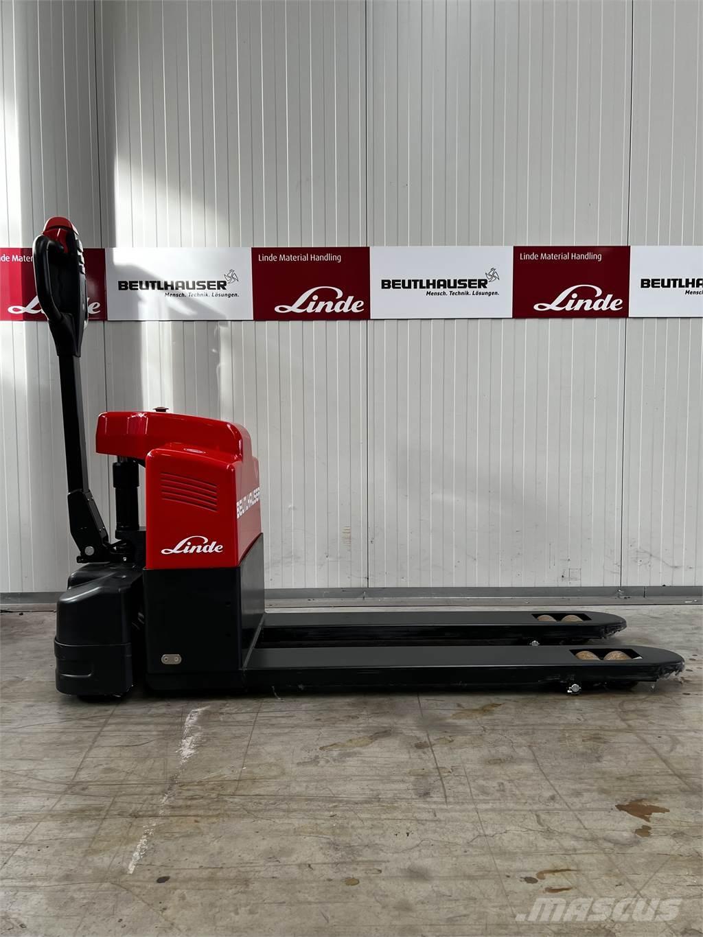 Linde MT15 Empilhador para operador externo